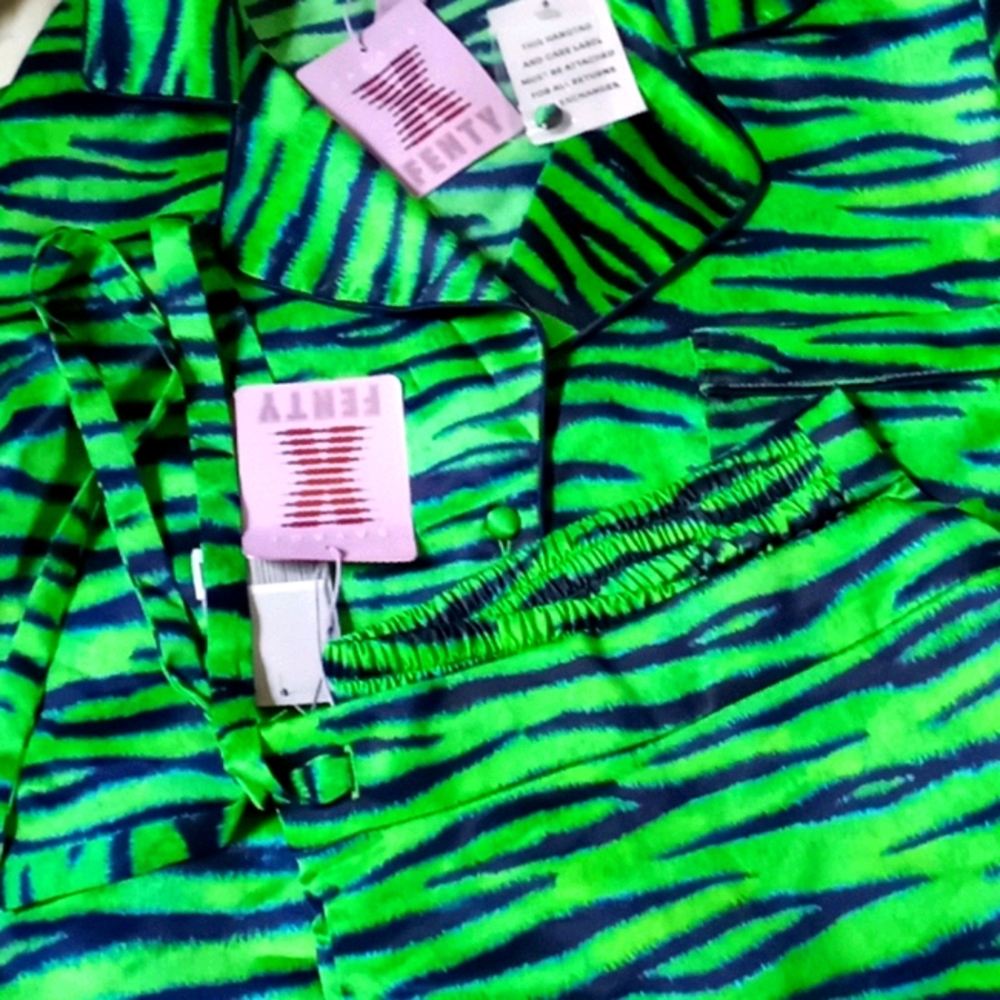 Savage Xfenty pajama set top and bottoms